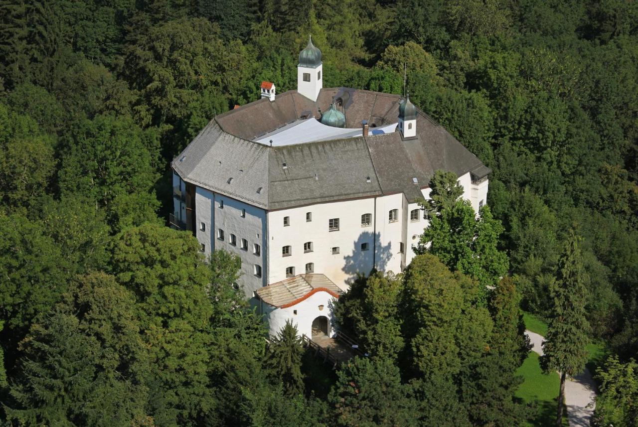 Hotel Schloss Amerang Exterior foto