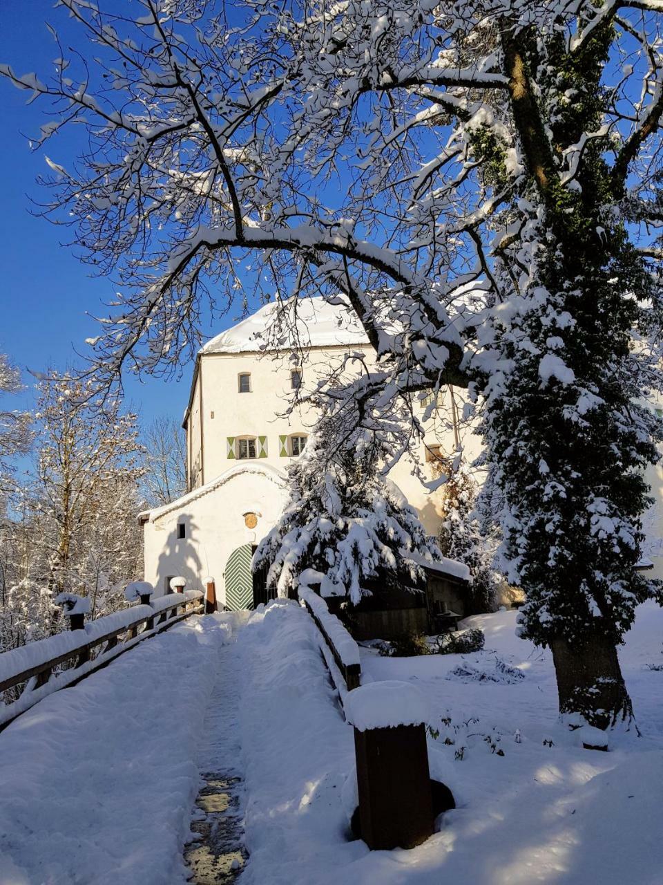 Hotel Schloss Amerang Exterior foto