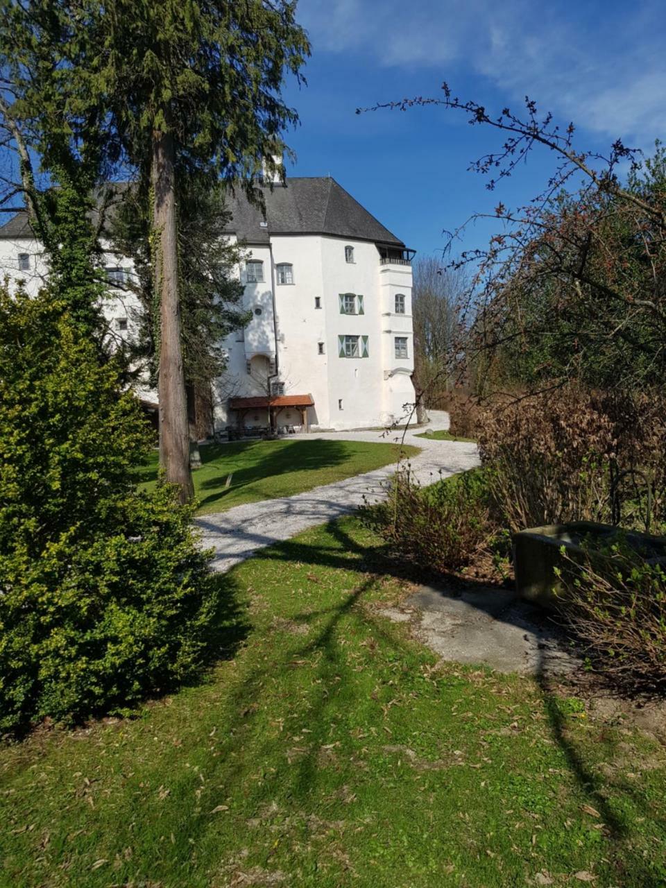 Hotel Schloss Amerang Exterior foto